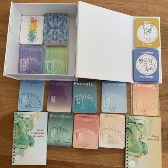 Coffret comprenant 12 jeux À l'écoute
